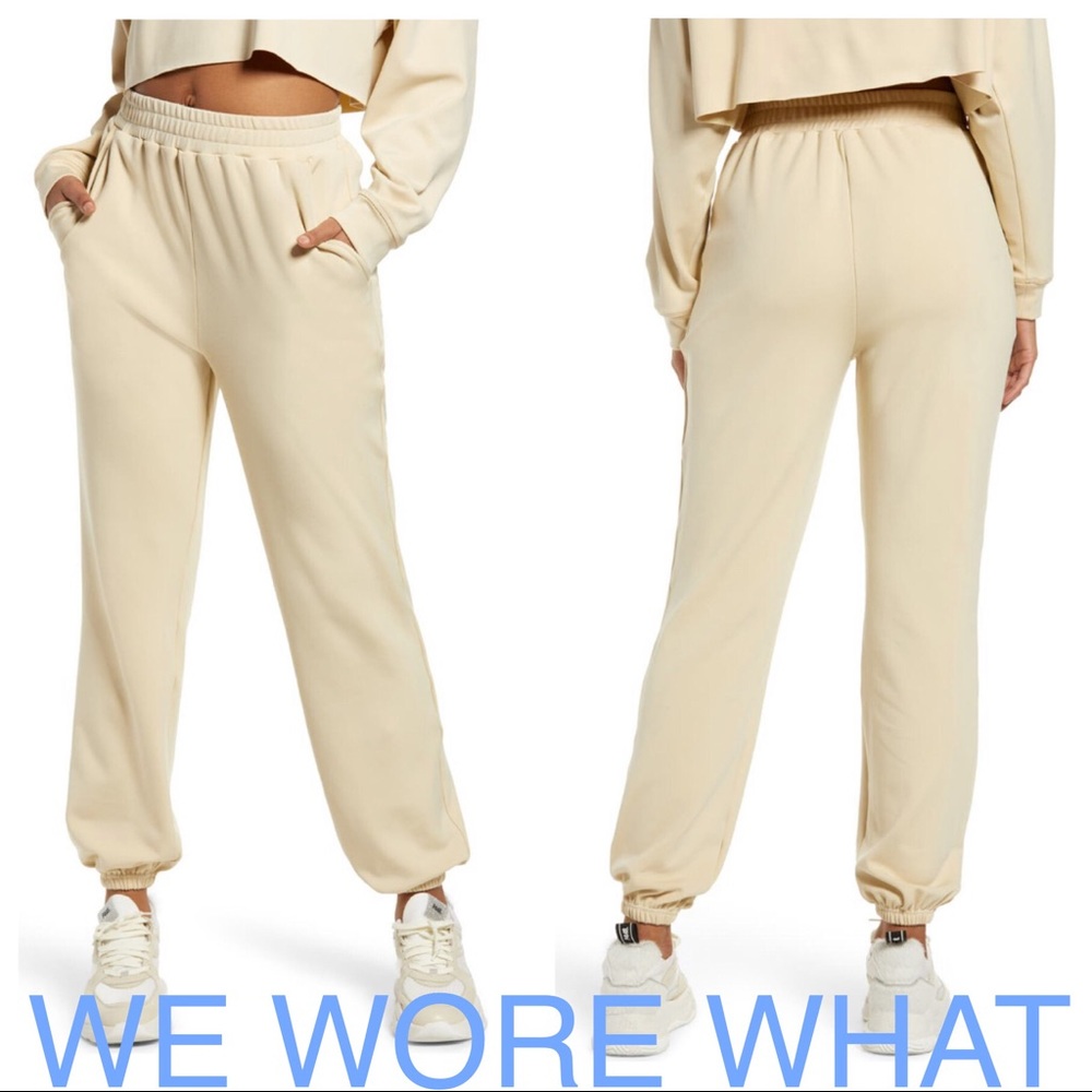WEWOREWHAT joggers size S